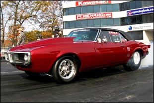 Firebird Burnout At Shakedownatetown 2010 Wallpaper